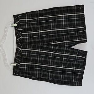 O'NEILL Black/Grey Plaid Golf Shorts Men's 40